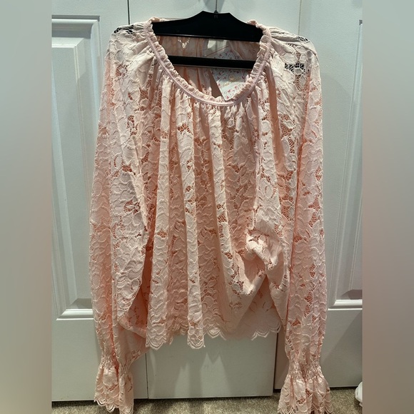 Free People Olivia Balloon Sleeve Lace Blouse Pink Medium NWT OB1037937 - Picture 4 of 5